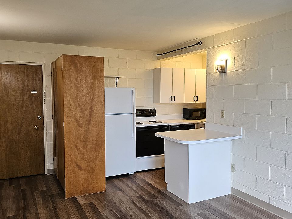 1st image of 1950 26th Ave W APT 302
