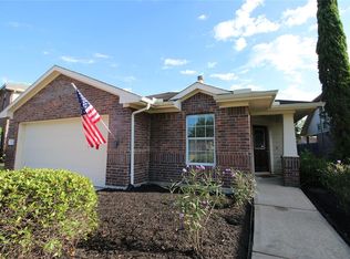 146 Rustic Colony Ln, Dickinson, TX 77539