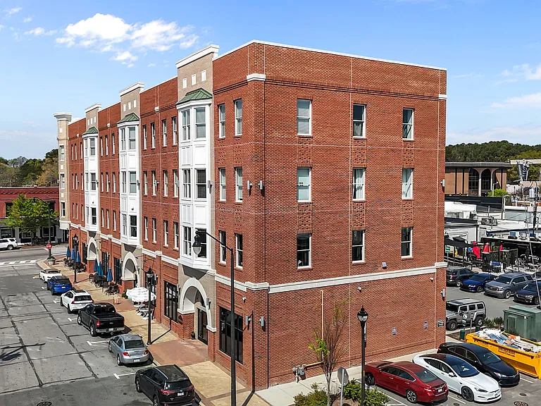 145 S Main St #305 — Photo 4