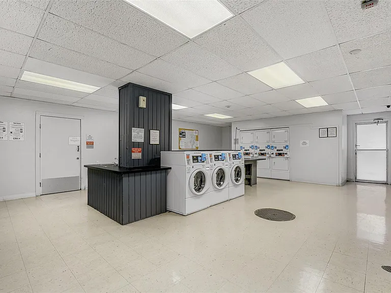 1800 Lavaca St #A-703 — Photo 20