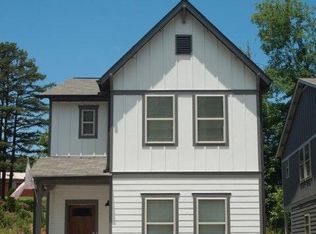 708 Old Central Rd, Central, SC 29630