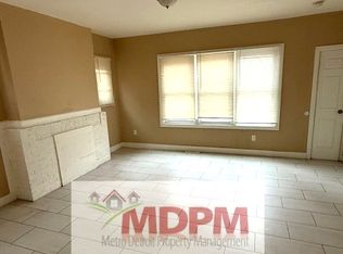 15853 Washburn St #1, Detroit, MI 48238