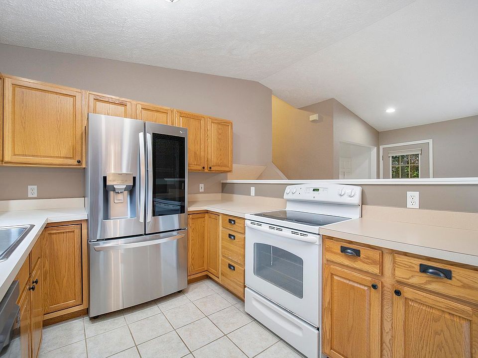 1st image of 528 Shelly B Ln