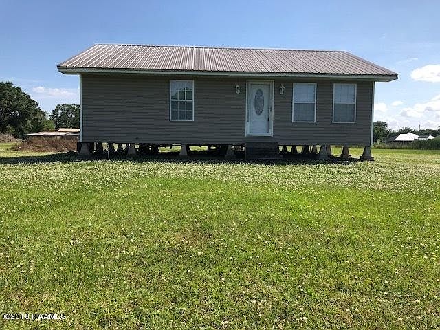 1st image of 1044 Dennis Dr