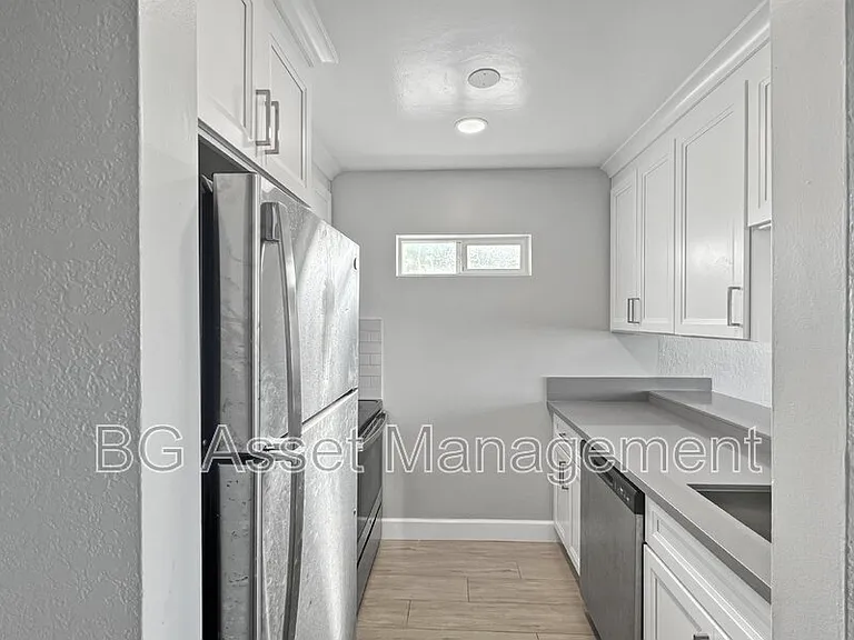 10 Lee St #7 — Photo 5