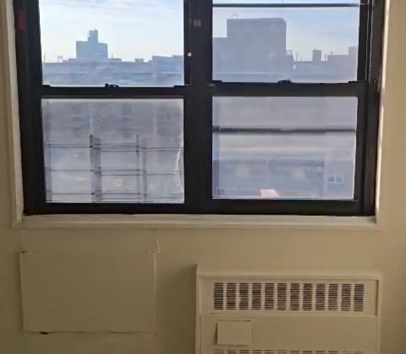 2 bed, $1,100 — Photo 1