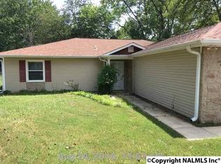 12002 Hearthstone Cir SE, Huntsville, AL 35803