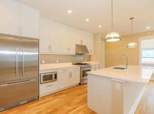 9 Main St #502, Edgewater, NJ 07020