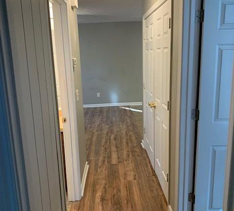 4th image of 15 Ponderosa Dr #B