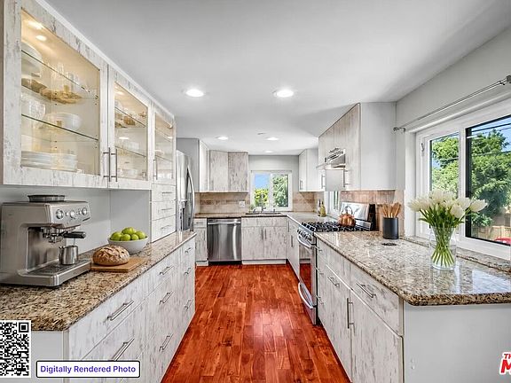 3rd image of 1766 Griffith Park Blvd APT 1