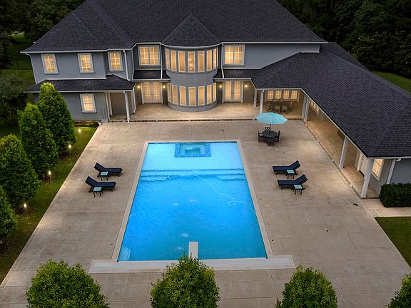 5th image of 6090 Graemont Blvd