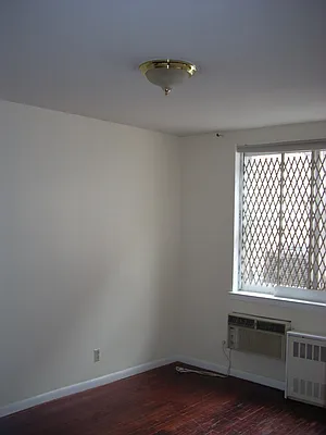 Rented by AD Real Estate Investors | media 17