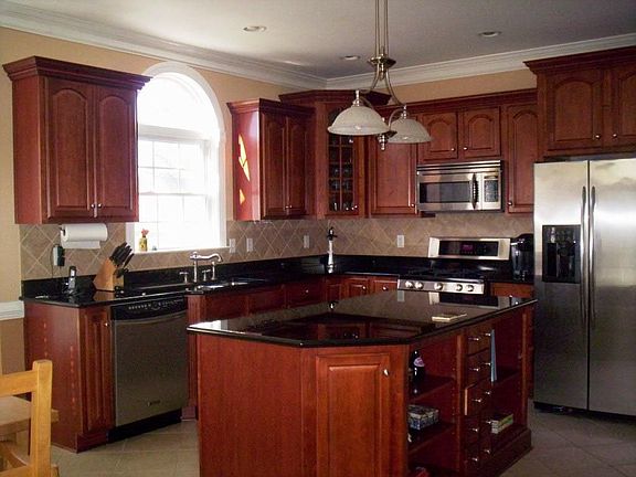 2nd image of 14201 Medinah Pl