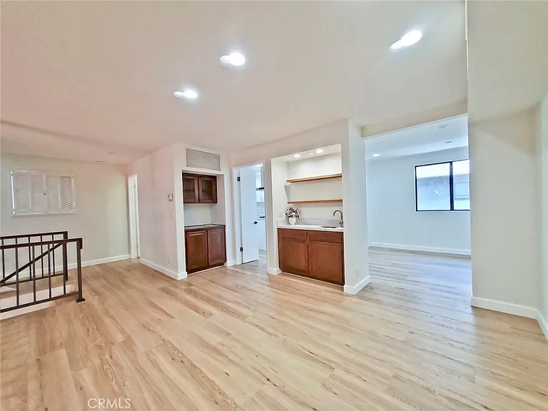 5345 White Oak Ave #G — Photo 10