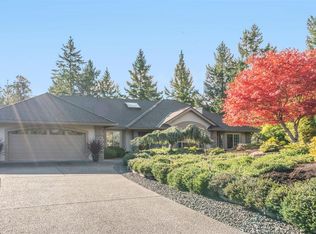 3285 Hobart Pl, Nanaimo, BC V9P 9H6