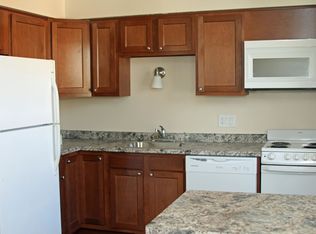 3309 E Edgemere Dr, Appleton, WI 54915