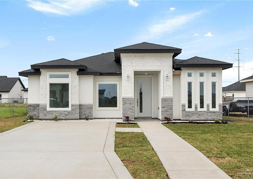 1st image of 228 Merida Dr