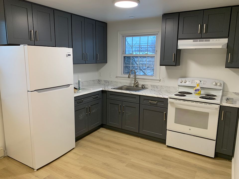 1st image of 456 N 2nd St #3