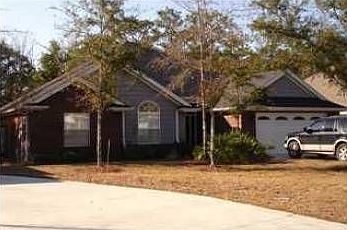 1st image of 3418 Hillcrest Dr