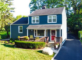 1949 Wisconsin Ave, Downers Grove, IL 60515