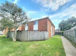223 Melvyn Dr APT B, Belle Chasse, LA 70037