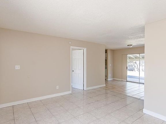 5th image of 4429 King Cole Blvd