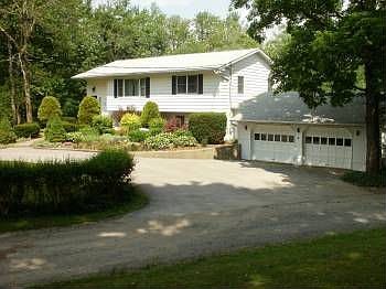 1st image of 511 Crescent Ave