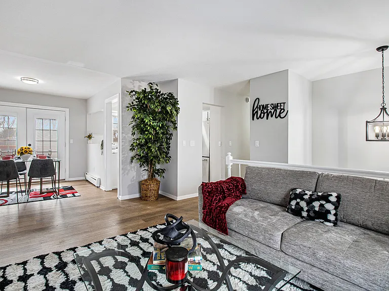 13428 Sequoia Ln — Photo 18