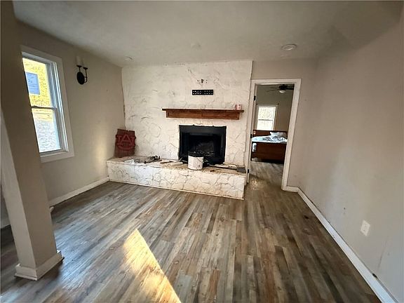 4th image of 148 Alfred Ln