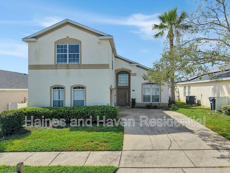 6 bed, 4.0 bath, 2776 sqft, $3,000 — Photo 1
