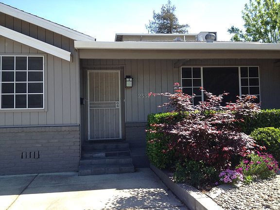 2nd image of 2334 Canal Dr