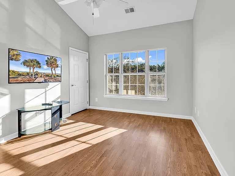 3947 Gladiola Ct #303 — Photo 25