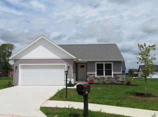 18521 Falcons Lair Ct, New Paris, IN 46553