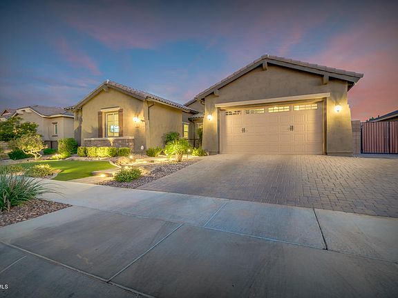 3rd image of 20451 E Canary Ct