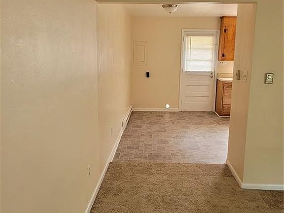 4th image of 921 Mildred St #A