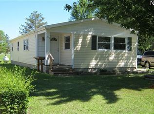 384 Stable Dr, Lagrange, OH 44050