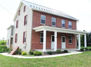 1164 Pine Hill Rd, Lititz, PA 17543