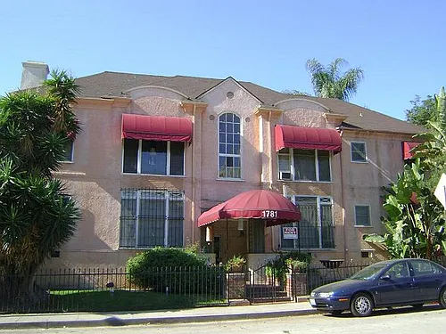 1781 N Orchid Ave #201 Photo 1