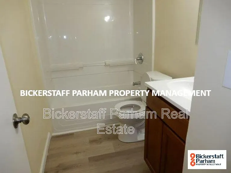 1263 Cedar Ave #1263-1 — Photo 12