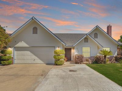 2728 W Hemlock Ct, Visalia, CA, 93277