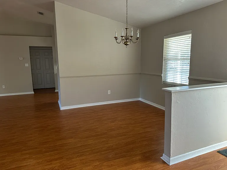25306 SW 16th Ave — Photo 15
