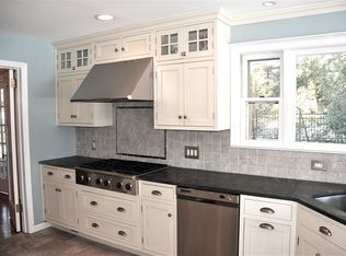 245 W Ridgewood Ave, Ridgewood, NJ 07450