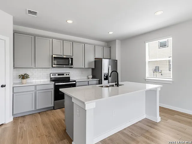 14607 Emerio Dr — Photo 7