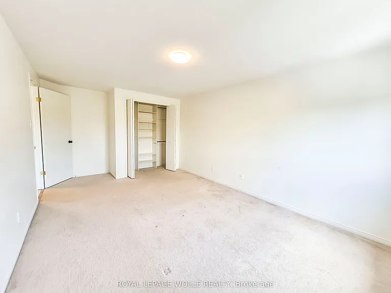 147 Dubrick Cres #1 — Photo 17