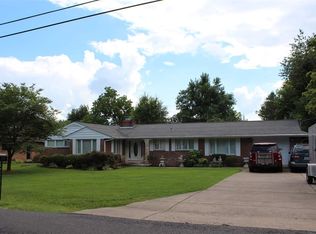 425 Minerva Pl, Paducah, KY 42001