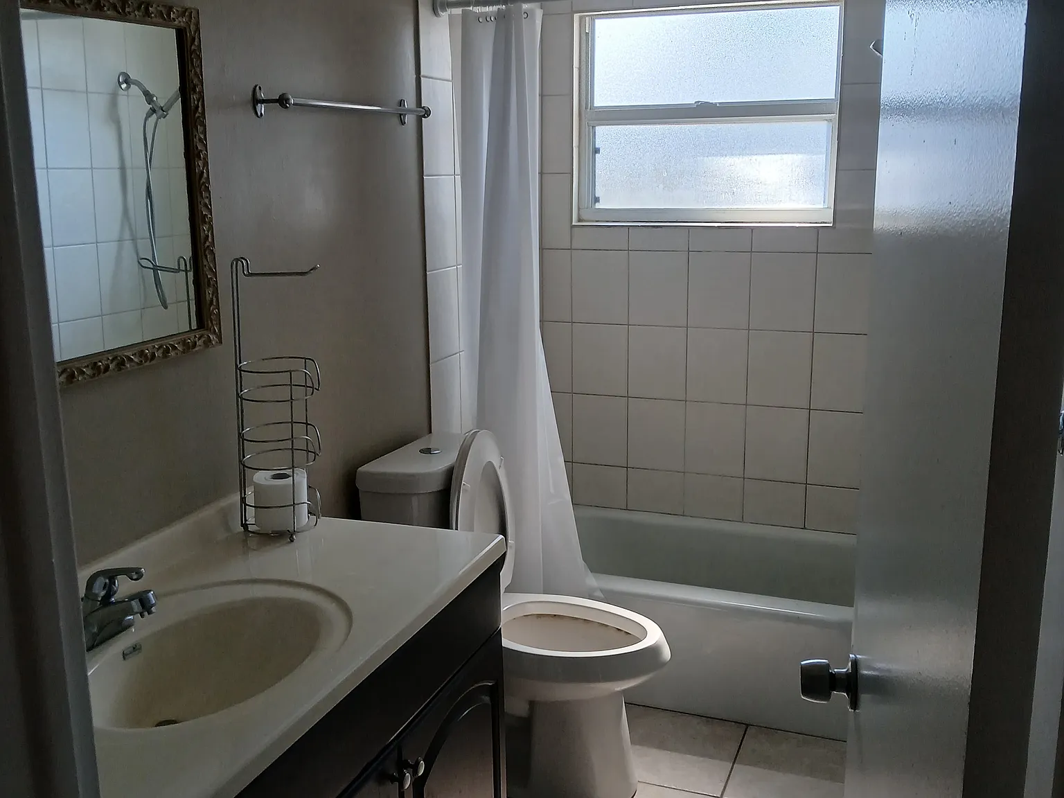 3 bed, 1603 sqft, $2,000 — Photo 3
