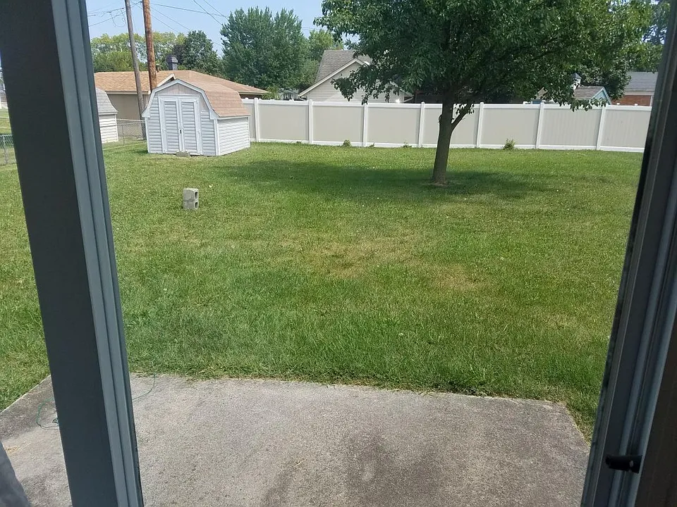 Rear Patio & Back Yard
