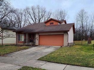 42503 Park Ridge Rd, Novi, MI 48375