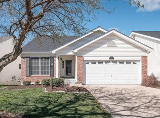 8 Soenker Cir, Saint Peters, MO 63376