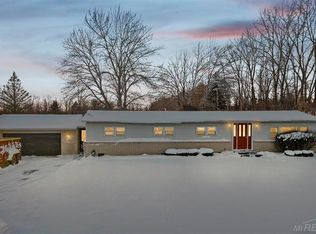 69455 Hicks Rd, Armada, MI 48005